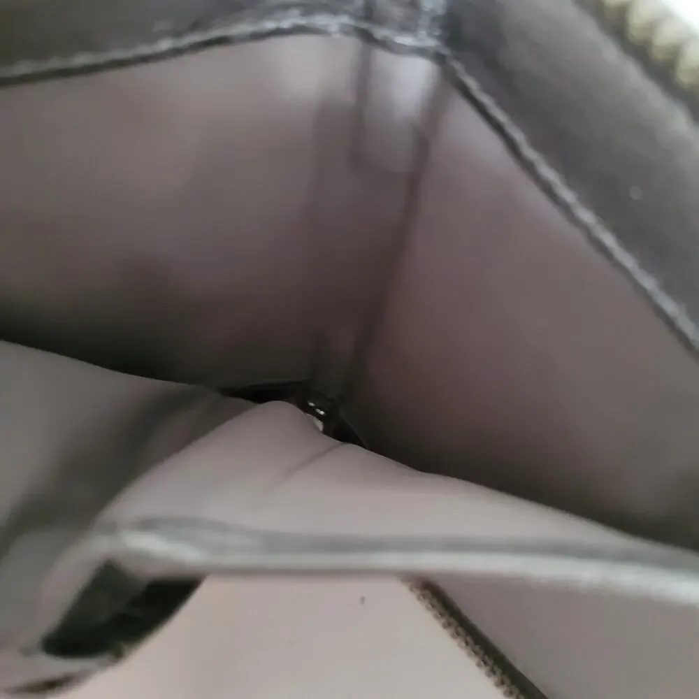 Coach Madison Wallet Leather‎ Bifold Zip Compact Zippy Signature Medium